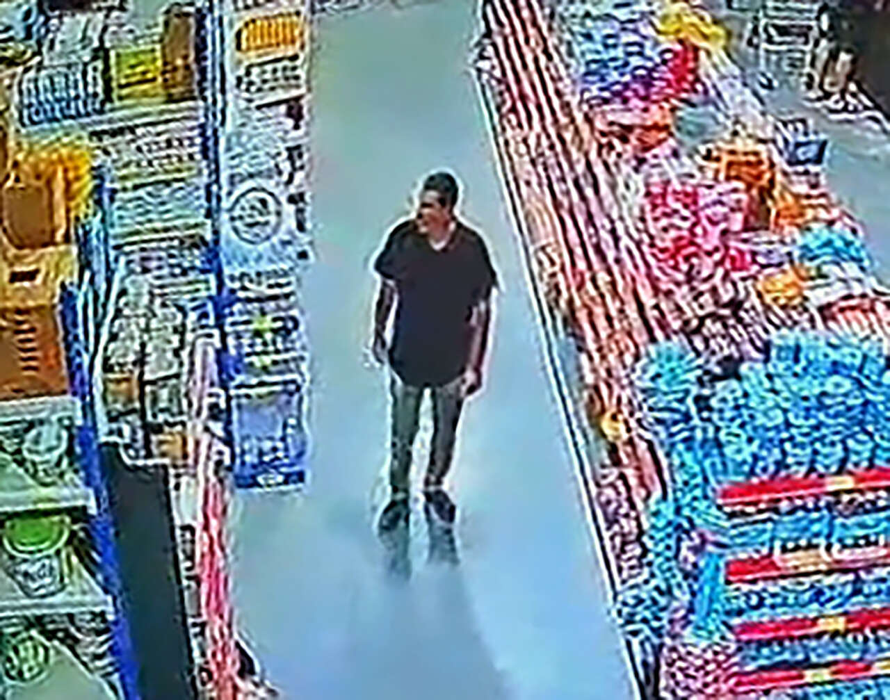 Düğünlere davetli gibi girip takıları çalmıştı! Tahliye edildi, yine çalarken yakalandı 9